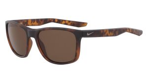 NIKE ESSENTIAL ENDEAVOR