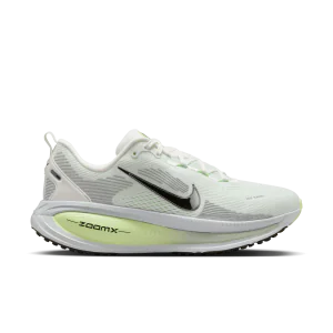 W NIKE VOMERO 18